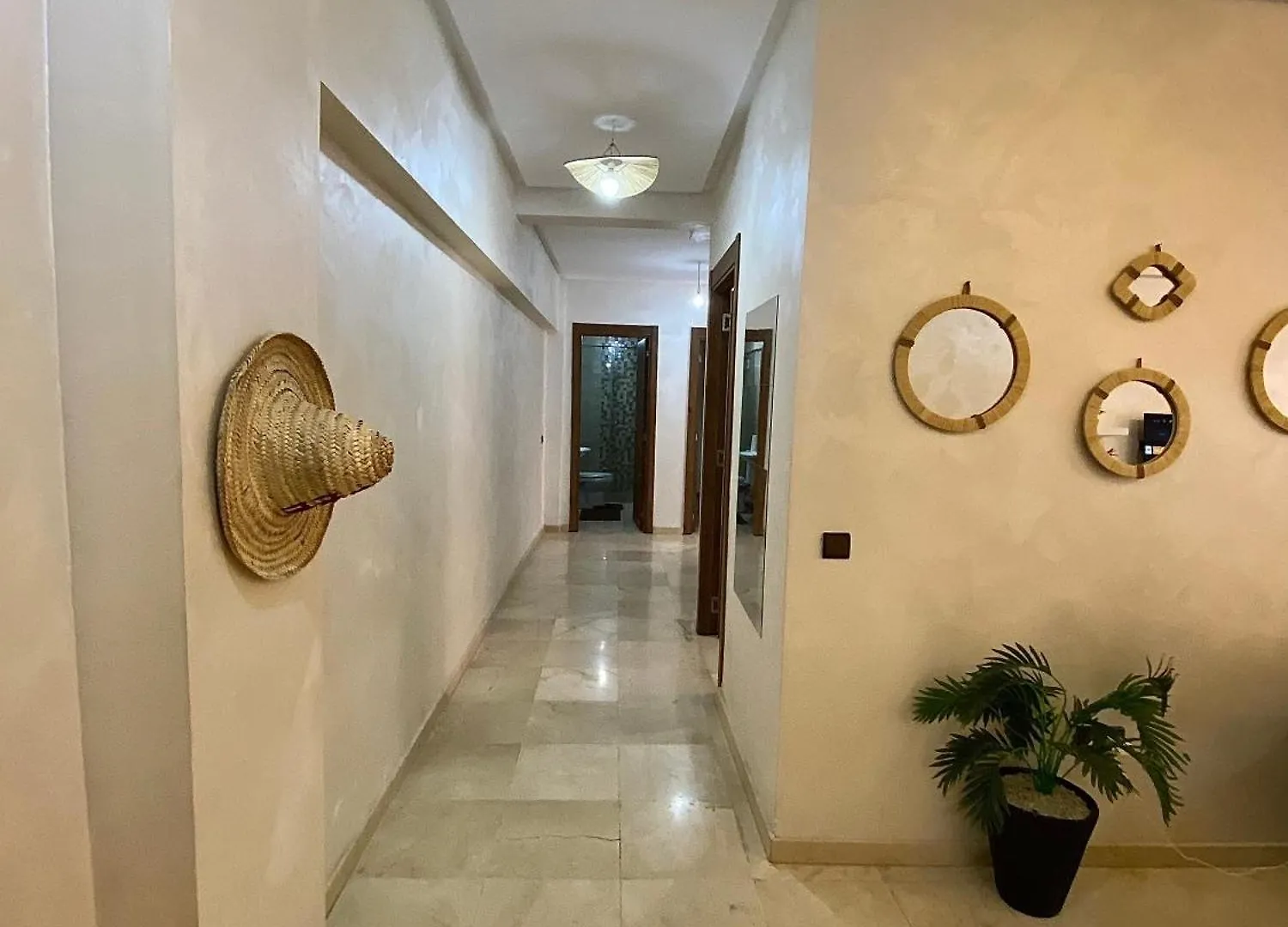 Marrakech 2 Chambre En Face La Gare Super Appartement Marrakesch 0*,